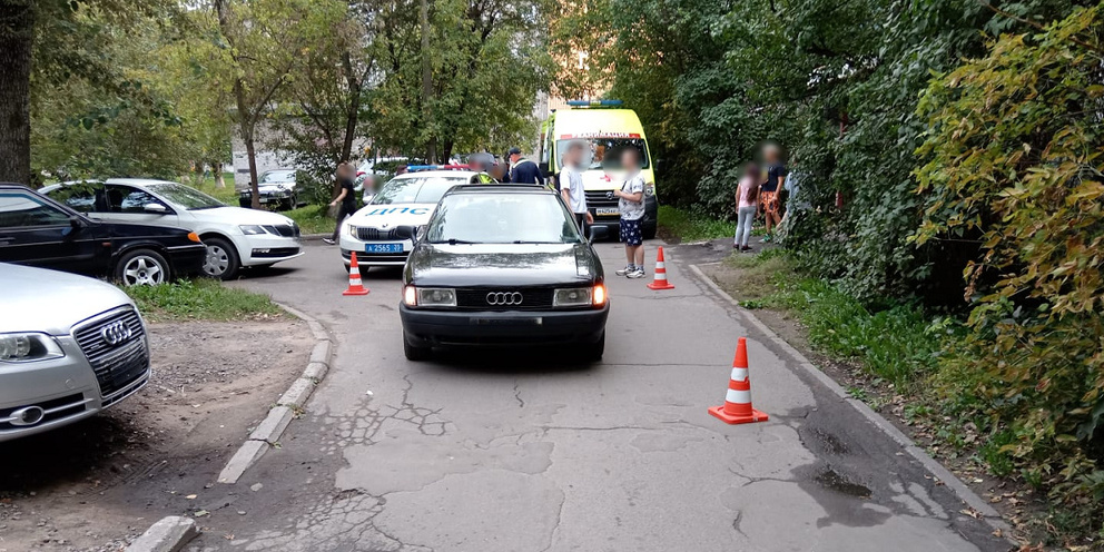 Сбила детей на пешеходном переходе в москве. Новости сбило ребенка. Девушка сбила троих детей на пешеходном переходе. Новости сбило ребенка. Новости сбило ребенка.