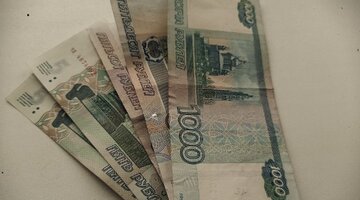 Прожиточный минимум в москве в 2019. Прожиточный минимум по годам. Прожиточный минимум таблица. Прожиточный минимум в казахстане в 2021. Рост среднемесячной заработной платы 2023-2025.