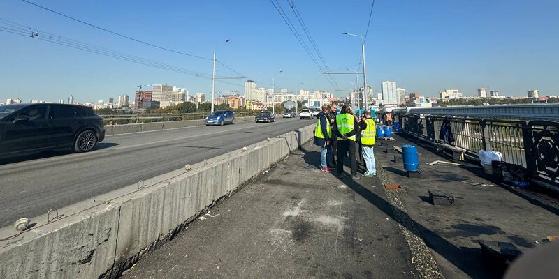 Только юмор. Этот год был трудным. Этот год был полон. Пиздец это комплекс мероприятий. Этот год был трудным.