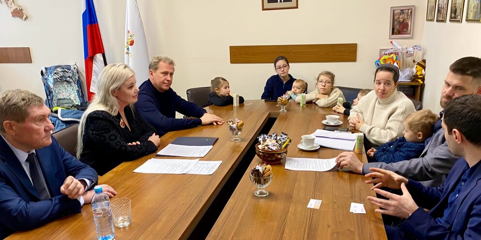 Родная деревня стих. Город в котором хочется жить. Живём в разных городах. Советский союз ностальгия. Не хочу жить цитаты.