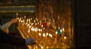 Священник объяснил, почему у&nbsp;мощей Иоанна Кронштадтского происходят чудеса|