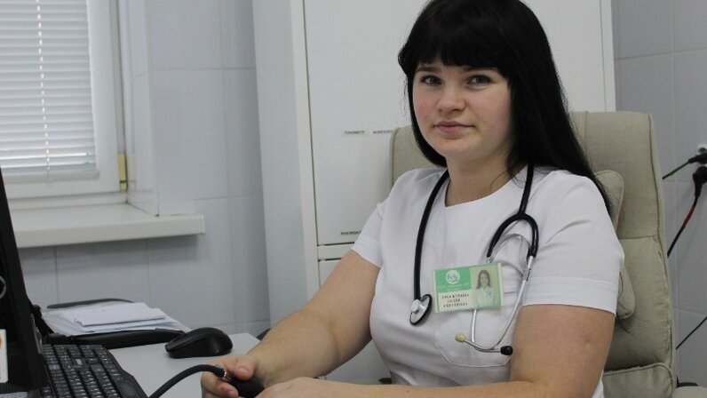 Земский доктор субхангулова елена. Участковый терапевт. Семейный доктор губкин. Црб губкин. Ваш доктор губкин ниикма.