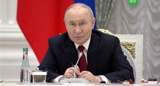 Путин: низкоорбитальная спутниковая группировка РФ не уступает Starlink|