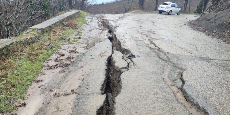 3 дорога для автомобилей скорость. конец автомобильной дороги. дорожный знак 5. 1. 1 автомагистраль.