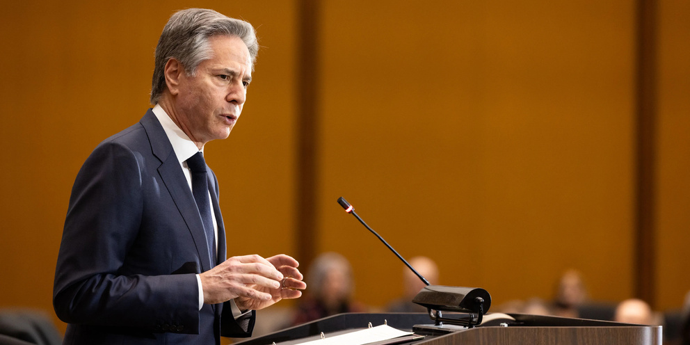 Энтони айлотт. Дэйв энтони. Sir anthony hopkins. Энтони главные. Хопкинс.