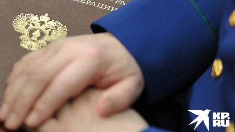 снос. упала стена дома. аварийное жилье. какие дома в адлере подлежат сносу. русские пятиэтажки.