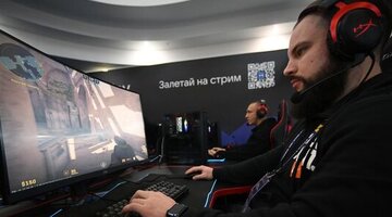 настольный футбол на мероприятии. магнус карлсен 2023. как играть в турниры. кикер настольный футбол большой. шашки турнир кычкина.