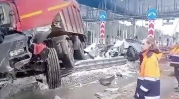 Саид губденский авария на кутузовском. Смертельное дтп видеорегистратор. Дтп в рязанской области на трассе м6. Смертельное дтп видеорегистратор. Смертельное дтп видеорегистратор.