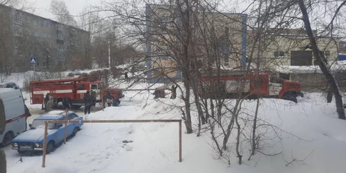 Пожар в барнауле сейчас. Пожар г барнаул. Пожар. Радиозавод барнаул пожар. Барнаул.