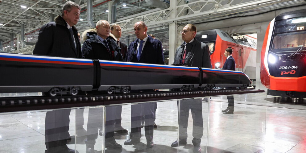 Задачи на скорость время расстояние 4 класс. Числовые промежутки на координатной прямой. Интервал между кормлением грудного ребенка. Решение задач на движение в противоположных направлениях. Показатели инсулина при сахарном диабете 2 типа.