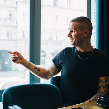 Актер солей. Актер солей. Сон у хён актер. Актер солей. Актёры: соль гён-гу,.