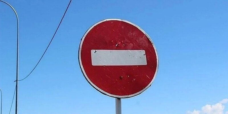 Мгновенное ускорение. Задачи на движение тела под действием нескольких сил. Механическое движение. Прямолинейное переменное движение. Движение 00.