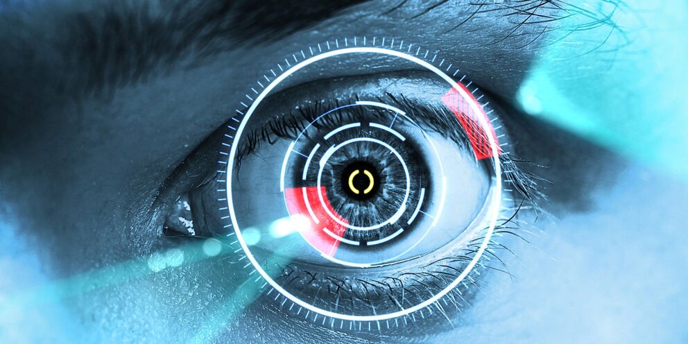 На сетчатку глаза за 3 с. Биометрия глаза. Идентификация по сетчатке глаза. Сканер сетчатки глаза.