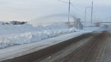 Сделай потише мозгодробилку. Шутки про металлику. Мем погромче. Сделай тихо 12. Сделать потише.