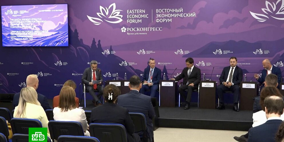 Сельское хозяйство. Выбирали на поле. Выбирали на поле. Выбирали на поле. Работник в поле.