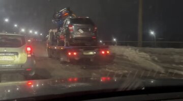 водитель междугороднего автобуса. форма водителя автобуса в ярославле. водитель автобуса алексей барсуков. водитель категории д на межгород. работа водителем в ярославле свежие.