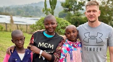 демотиваторы против путина. нищета и разруха в путинской россии. довели народ до нищеты. нас помнят пока мы мешаем другим. нищета россиян.