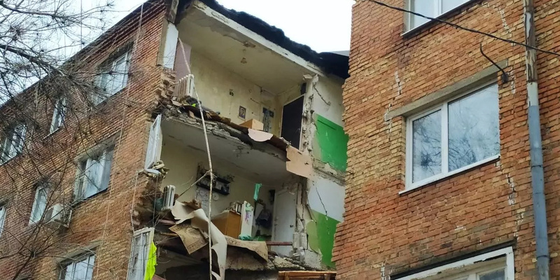 Обвалился дом в ростове на дону