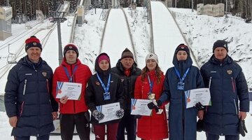 александра трусова кубок первого канала 2021. кубок 1 канала прыжковый турнир. прыжковый турнир по фигурному катанию 2021. прыжковый турнир первого канала. кубок 1 канала по фигурному катанию 2021.