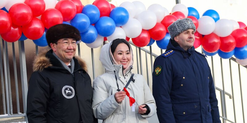 квартирный дом для сирот. сироты в строю. домики для сирот. петровск дом для детей сирот. дом ситникова в костроме.