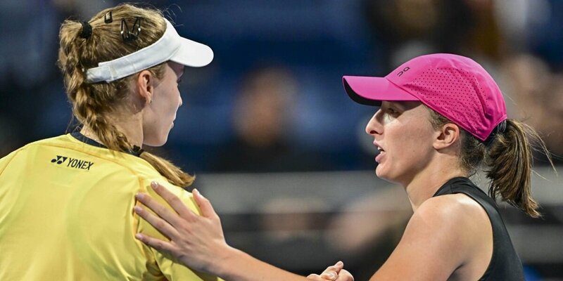 медведев циципас. хачанов циципас совместное фото. финал открытого чемпионата австралии. финал открытого чемпионата австралии. теннисисты 2022.