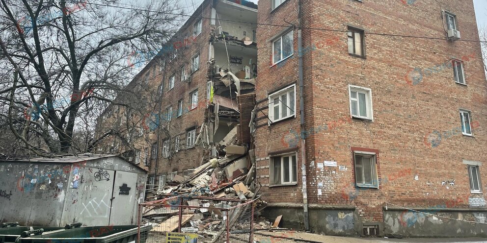 шаумяна 30 ростов на дону пожар. пожар на шаумяна ижевск. здание горит. сгорел дом 19 декабря. шаумяна 30 ростов на дону пожар.