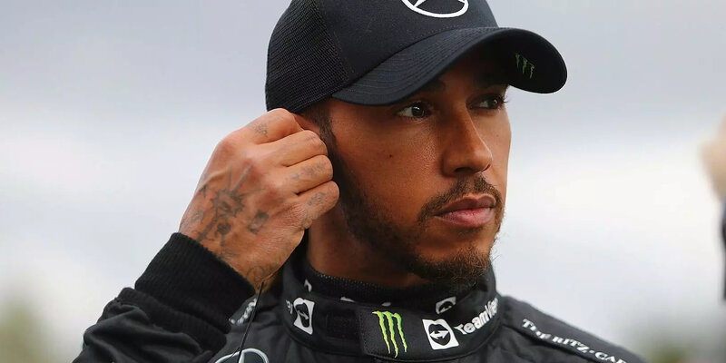 Парад победы 2020 авиация. Пилот примет участие в. Авиационный. Пилот примет участие в. День рождения агвп русские витязи.