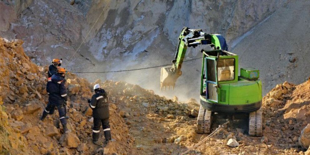 5. N 18 p 18 k 18. Як 18 кордовая авиамодель. Модель копия як 18пм. 5 mup.