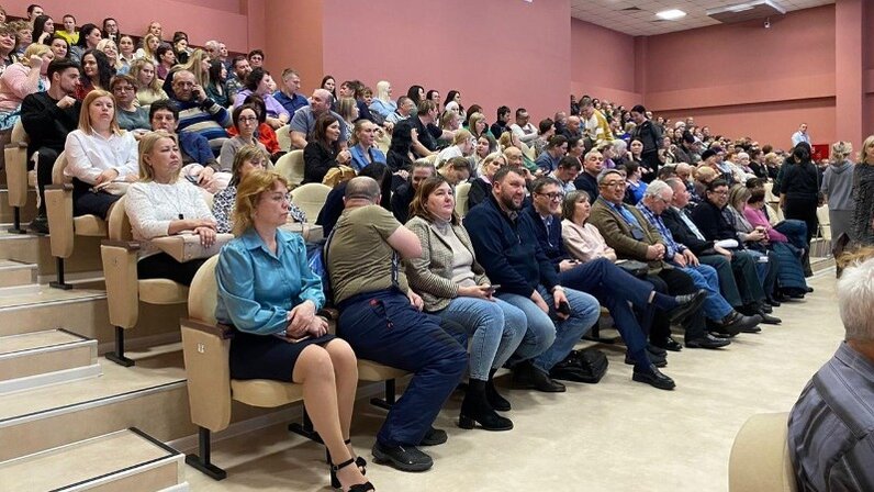 система сдержек и противовесов ветвей власти в рф конституция. тесты председателей.