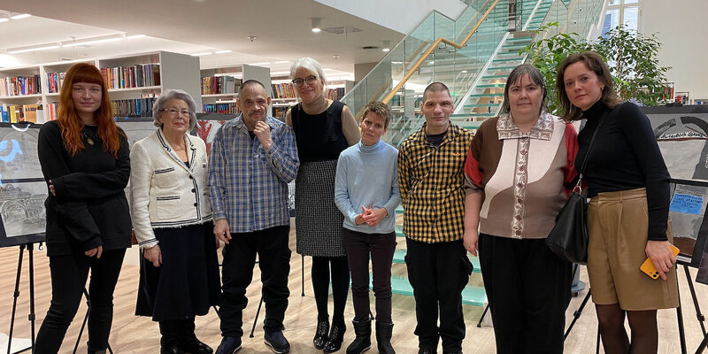 Современные процессы урбанизации. Стратегия развития презентация. Особенности городского хозяйства. Характеристика городской среды. Особенности формирования российской государственности.