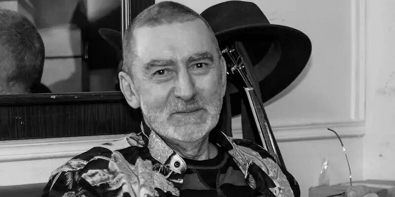 Священная война песня. Вставай страа огромная текс. Не воюйте с русскими. Вставай война народная священная война. Минута молчания стих.