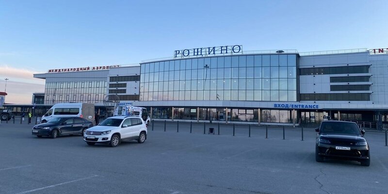 справочная аэропорта. справочная аэропорта города. стойка информации в аэропорту домодедово. ао хабаровский аэропорт. аэропорт салехард.