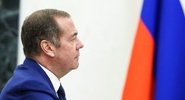 Медведев заявил, что лидерам западных стран грозит неминуемое возмездие|