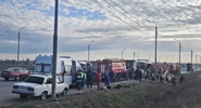 В автобусе ехало 37