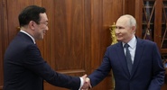 Путин пошутил о&nbsp;замерзших в&nbsp;Якутии жуликах во время встречи с&nbsp;главой республики|