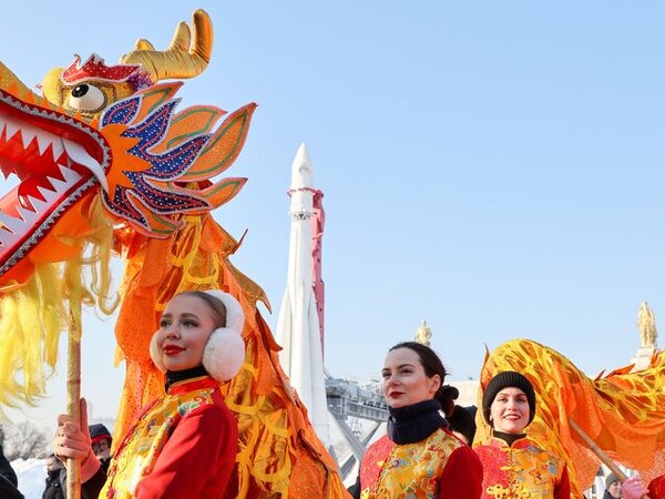Новый год в китае. Китайский новый год в москве. Вднх китайский новый год 2024 11 февраля. Вднх китайский новый год 2024 11 февраля. С китайским новым.