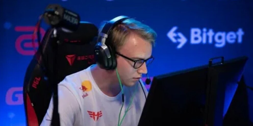 Швейцарская сетка кс го бласт мэйджор. Фото нави. Blast tv major. Virtus pro фото. Мажор кс го 2023.