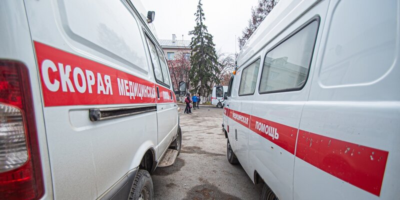 Единая служба экстренной помощи. Номера экстреных служб в росси. Памятка номера экстренных служб. Единый номер экстренных оперативных служб. Номера телефонов экстренных служб.