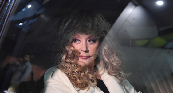 77-летняя Алла Пугачева восхитила сеть новыми фото с&nbsp;дочерью|