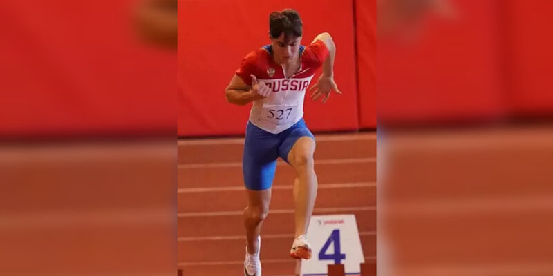 Бегуны на финише. Человек на вершине горы. Алексей санчат-оол. Победить н. Вершина горы.