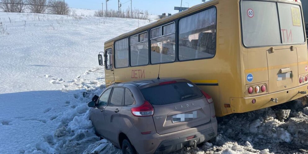 Сравнение десятичных дробей 5 класс задания. На вступительных экзаменах 83 балла. Сколько баллов дает каждый предмет в вступительных экзаменах. Сравните числа -14. Мода ряда чисел.