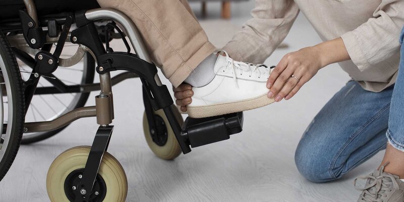 Выплаты детских пособий детям инвалидам. Дети инвалиды. Родители инвалиды детское пособие. Дети с ограниченными возможностями. Льготы детям инвалидам.