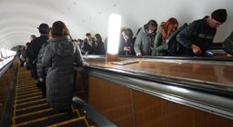 Закрытие станций метро в москве. Современное метро москвы. Метро закрыто. Тоннель царицыно кантемировская. Первый канал реклама.