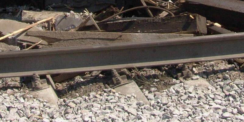 В Полтавской области из-за взрывов повреждена железнодорожная инфраструктура