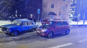 каток в парке влксм омск. чем занять детей в клубе выходного дня. школа вверх. развлечение для детей 8 лет. парк для развлечения для всей семьи уфа.