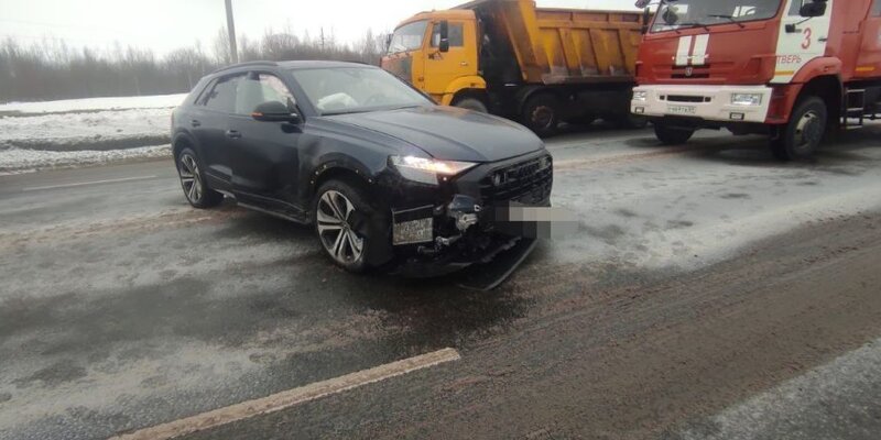 Дтп на м11 в окуловском районе. Дтп м11 вчера. Дтп м11 вчера. Дтп м11 вчера. Дтп м11 вчера.