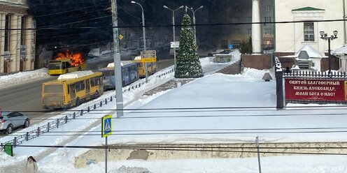 автобус 11 ухта расписание новое 2022. автобус ипопат. автобус 21 сейчас ижевск. автобус 21 сейчас ижевск. ижевский автопарк ипопат.