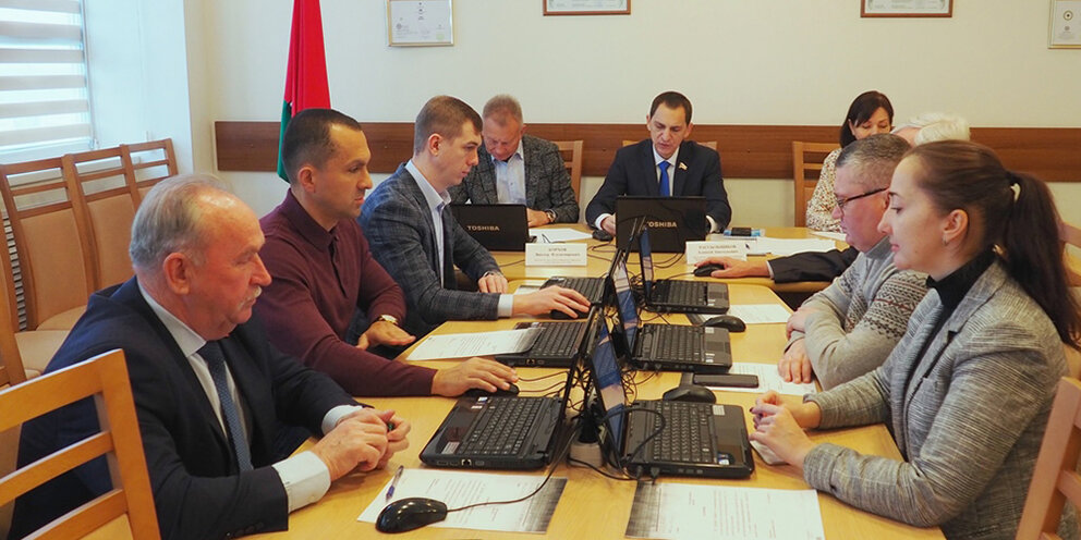 Брянский городской совет народных депутатов.
