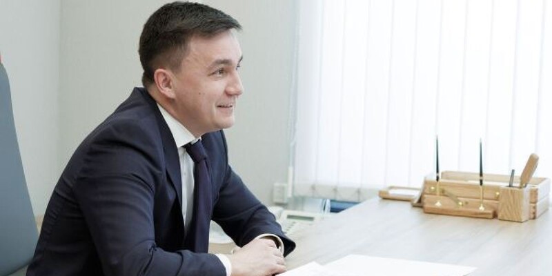 Губернатор уехал. Губернатор уехал