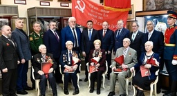 Поздравление с днем рождения дочери подруги открытки